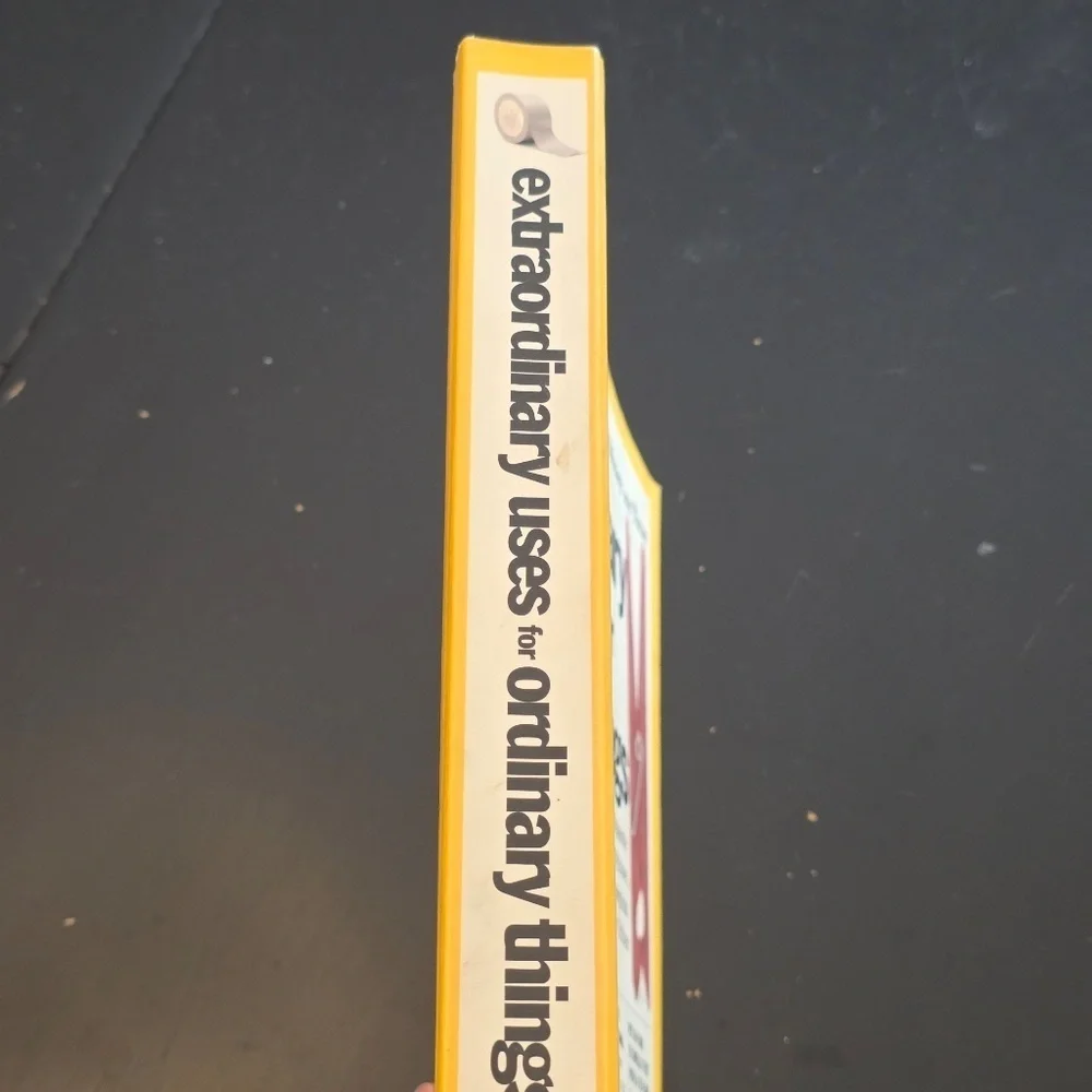 Reader's Digest Extraordinary Uses for Ordinary Things - Paperback